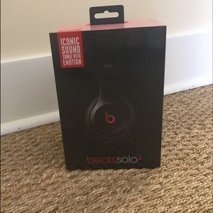 Beats Solo 2 Headphones